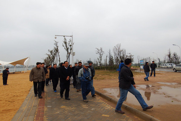 ������ҵ��ר����ʵ�ؿ������պ�ʪ�ع�԰